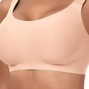 Seamless Nude Bra